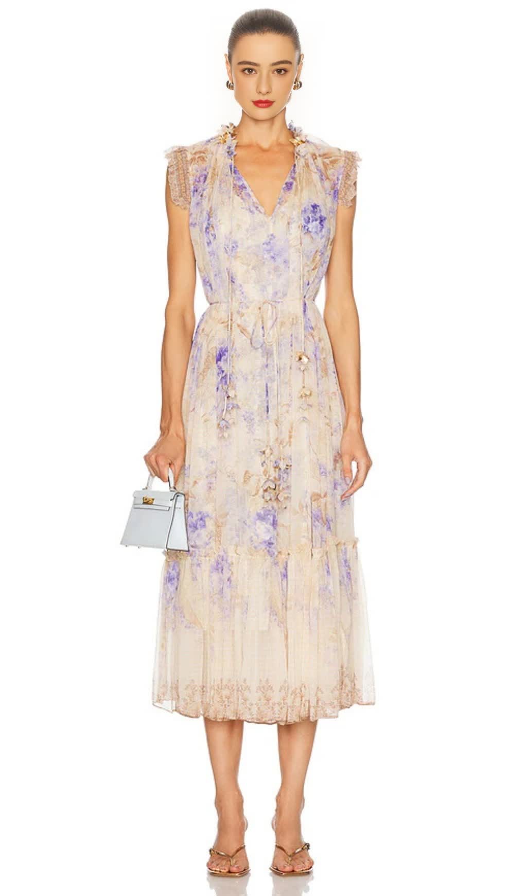 Dawning Flatterkleid