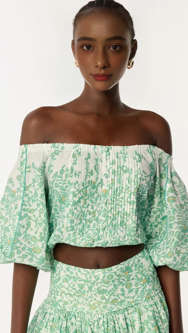 AIIZIE OFF-SHOULDER FLORAL PRINT MINI SKIRT SET IN GREEN - product image