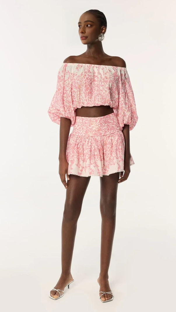 AIIZIE OFF-SHOULDER FLORAL PRINT MINI SKIRT SET IN PINK - product image