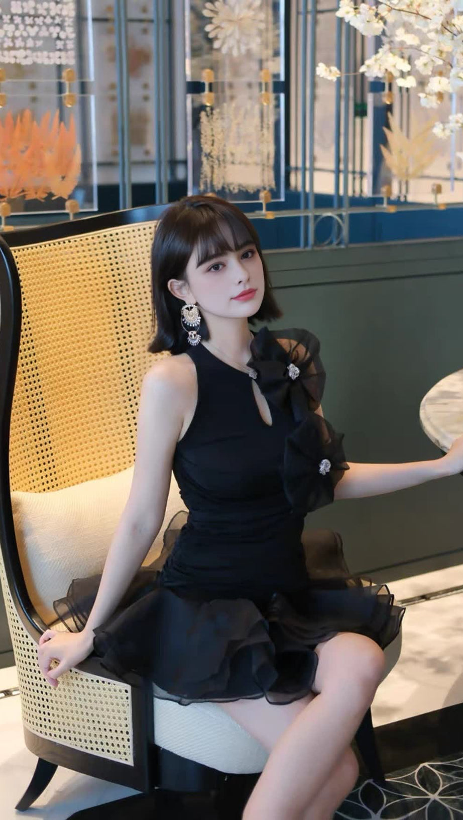 BLACK ROUND NECK SLEEVELESS RUFFLED MINI DRESS