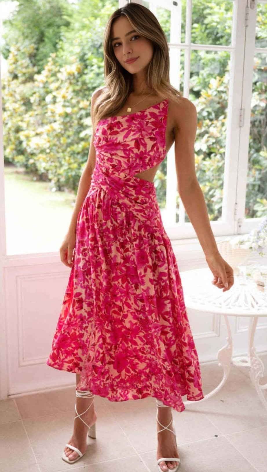 RED PRINTED SLEEVELESS BACKLESS MIDI DRESS WITH SIDE SLITS