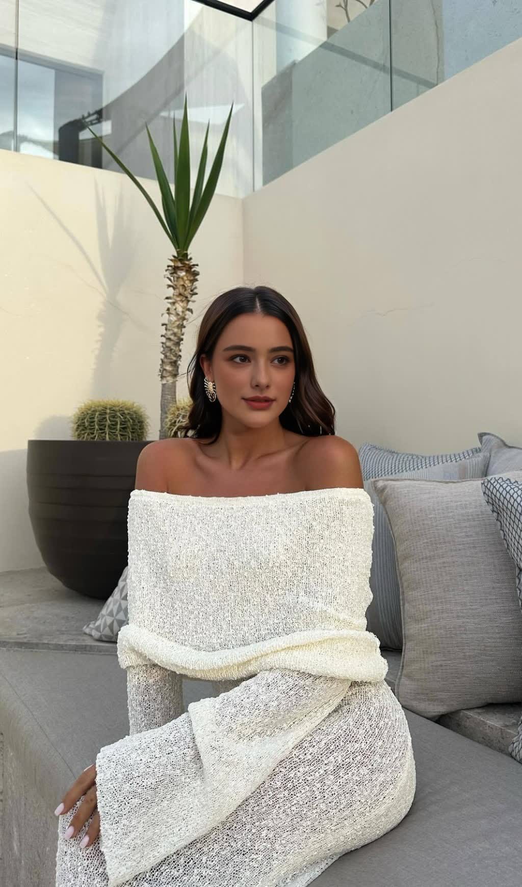 WHITE VACATION - STYLE KNITTED BACKLESS BOAT - NECK MAXI DRESS