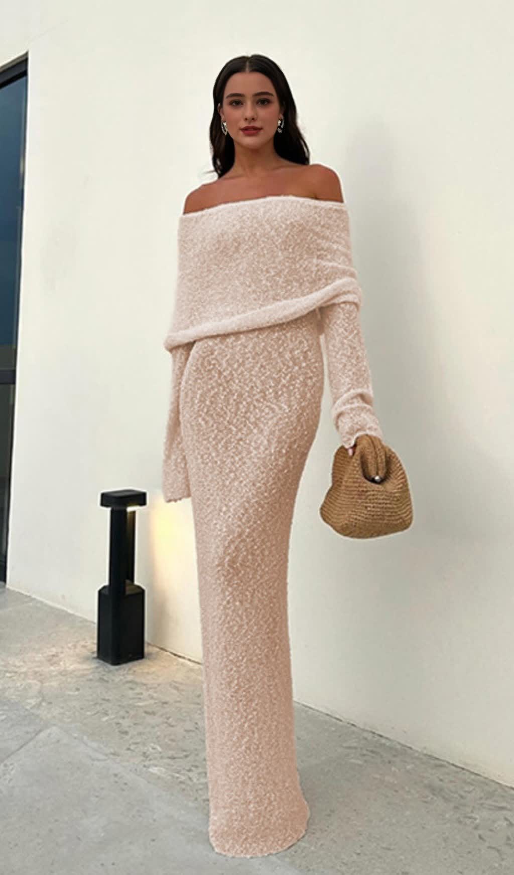 APRICOT VACATION - STYLE KNITTED BACKLESS BOAT - NECK MAXI DRESS