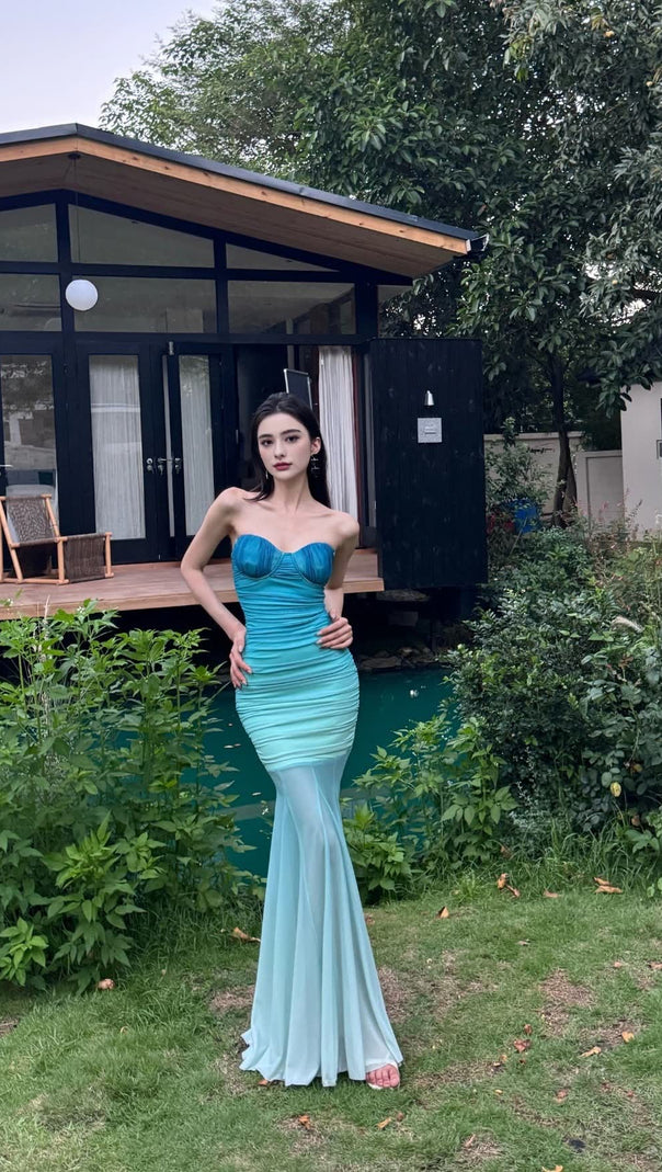 AIIZIE GRADIENT MESH SPLICING BODYCON STRAPLESS MAXI DRESS IN BLUE - product image