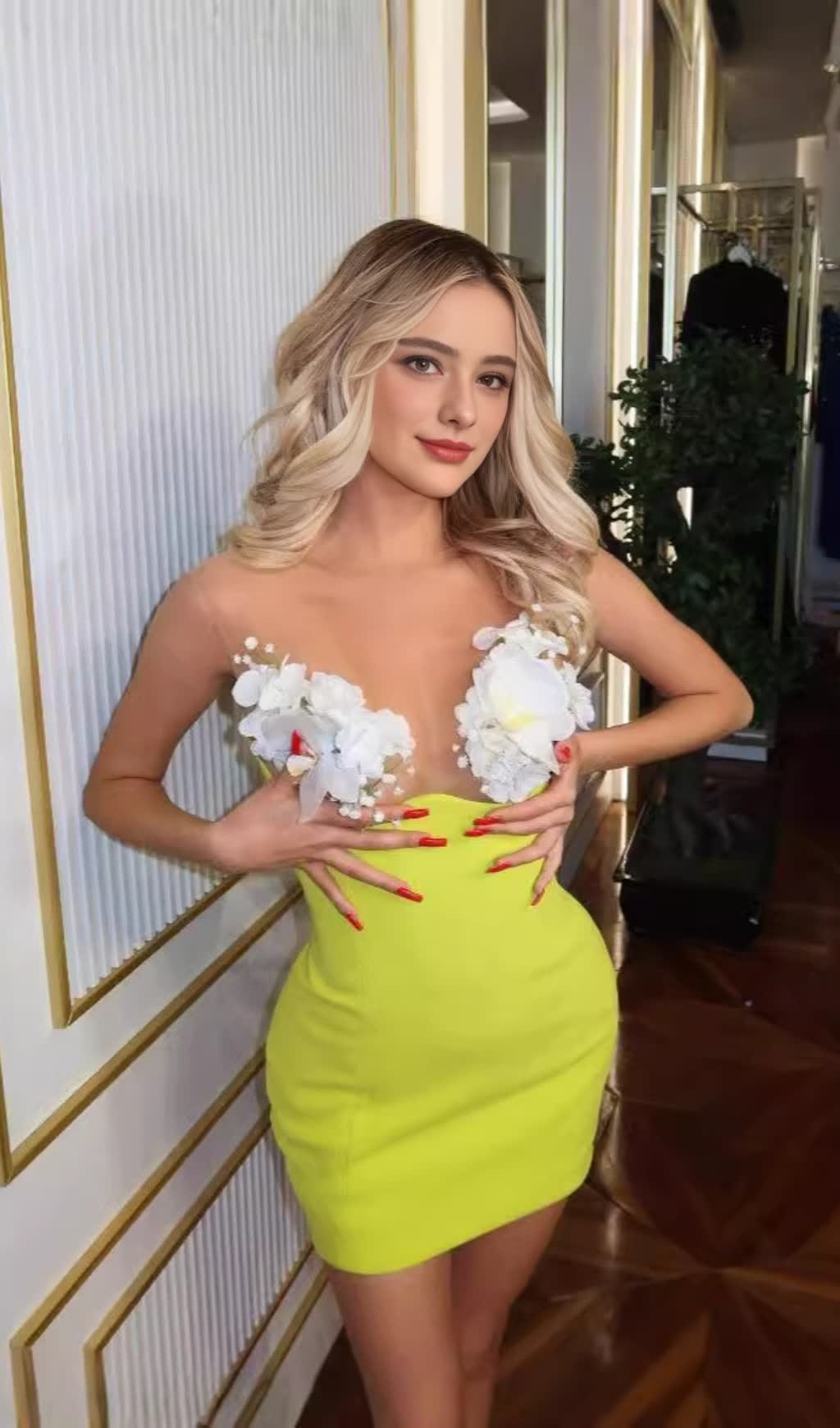 FLORAL YELLOW-GREEN TIGHT BANDAGE MINI DRESS