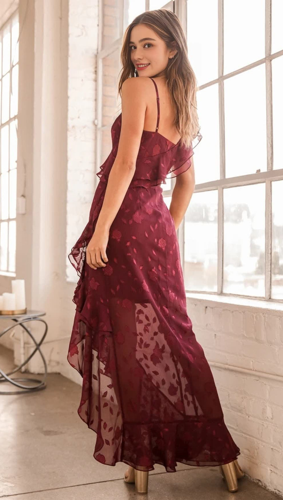 BURGUNDY FLORAL JACQUARD RUFFLED MAXI DRESS