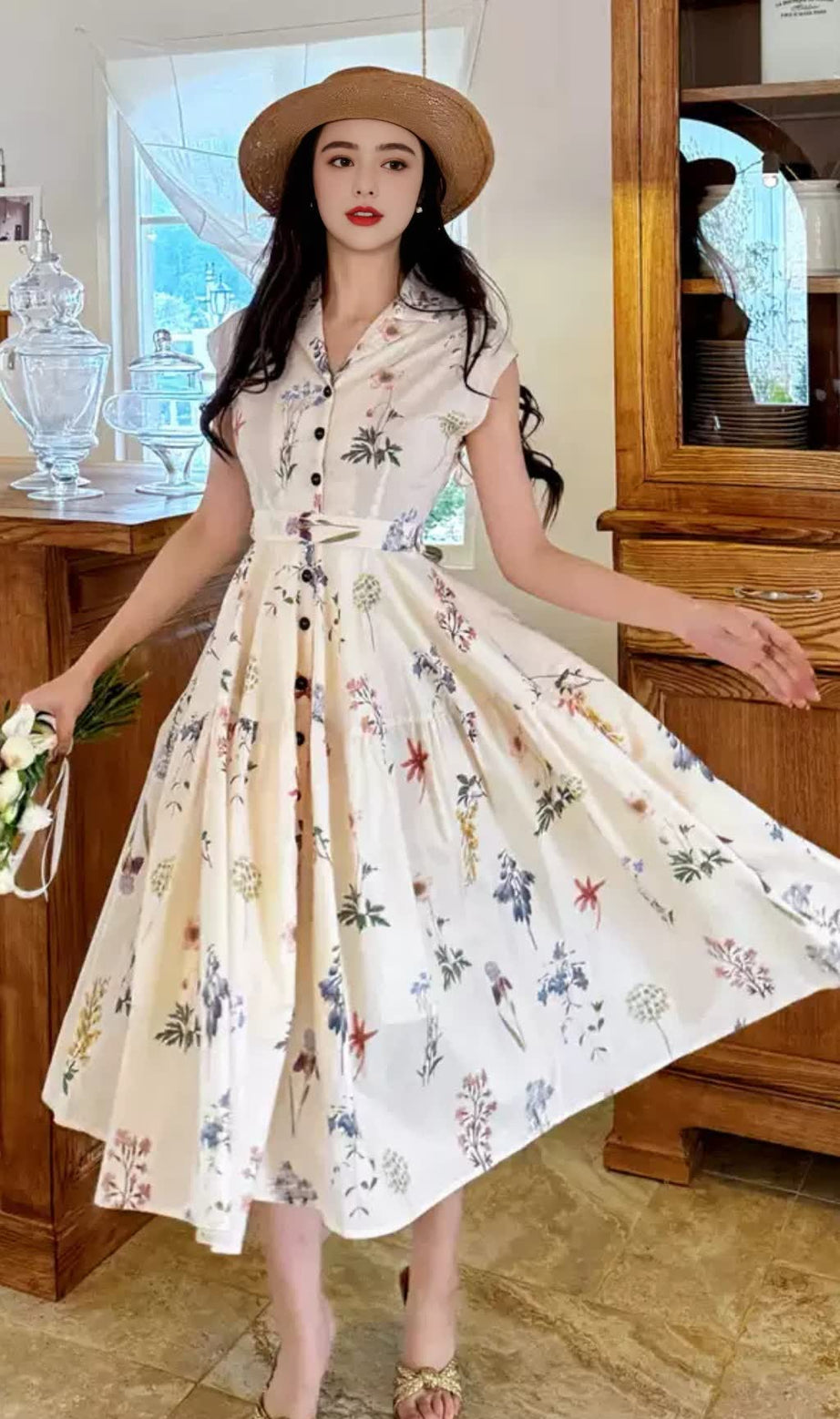Midikleid mit Blumenhemd und Kragen