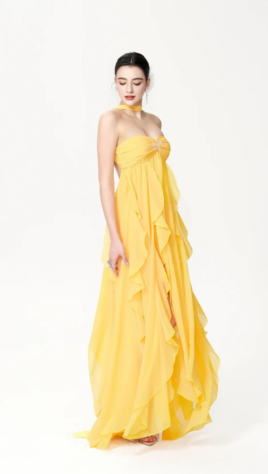 ELEGANTE ABITO LUNGO GIALLO SENZA SPALLINE