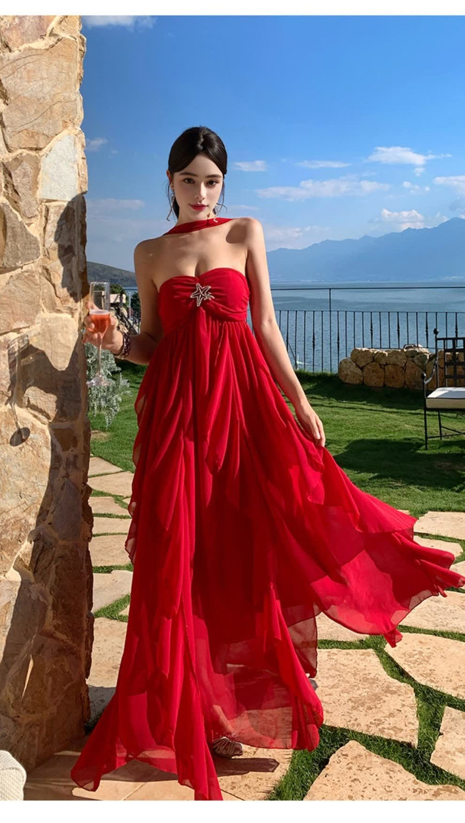 ELEGANT RED STRAPLESS MAXI DRESS