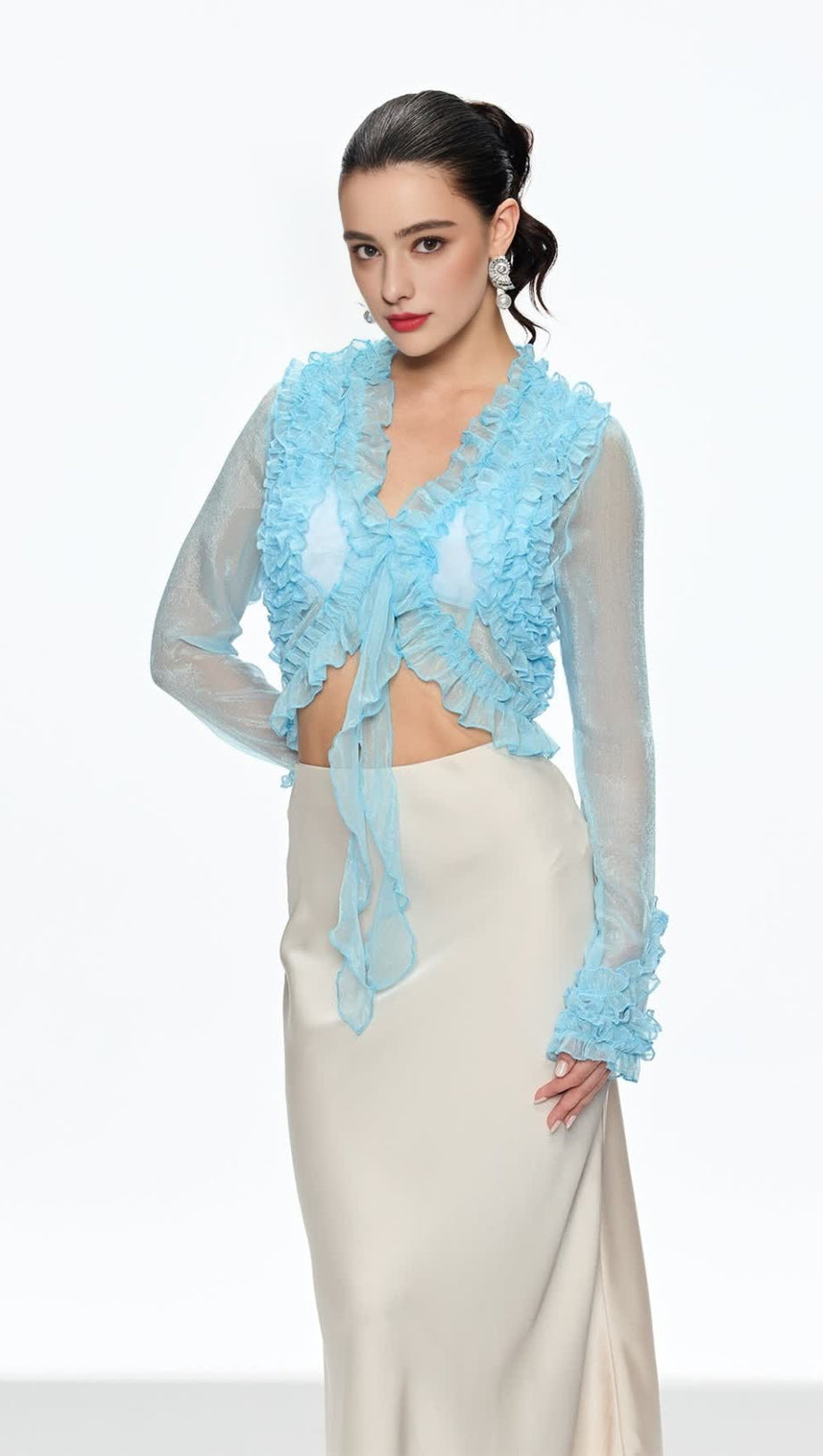 EUDORA RUFFLE PLUNGE LACE UP TOP IN BLUE