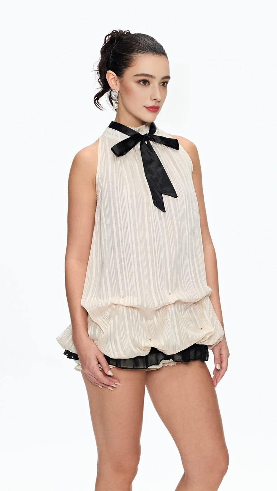 Top senza maniche con fiocco eudora in beige