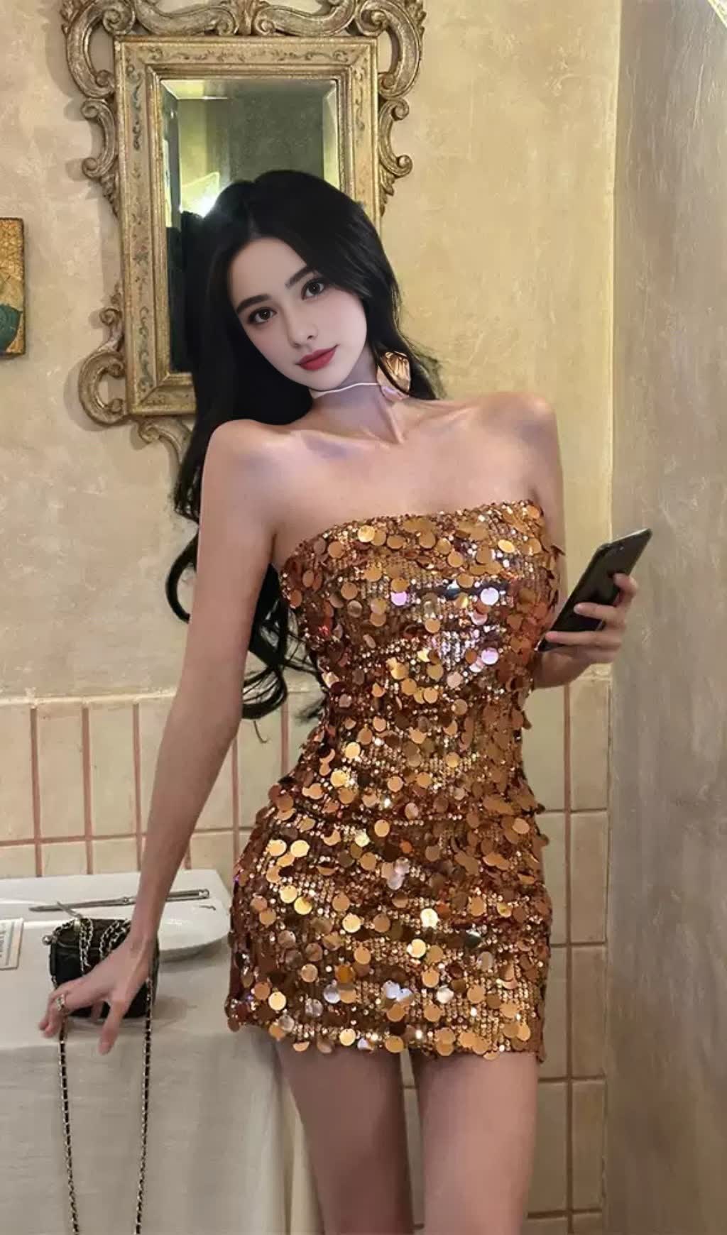 GOLDEN SEQUIN STRAPLESS HOCO MINI DRESS