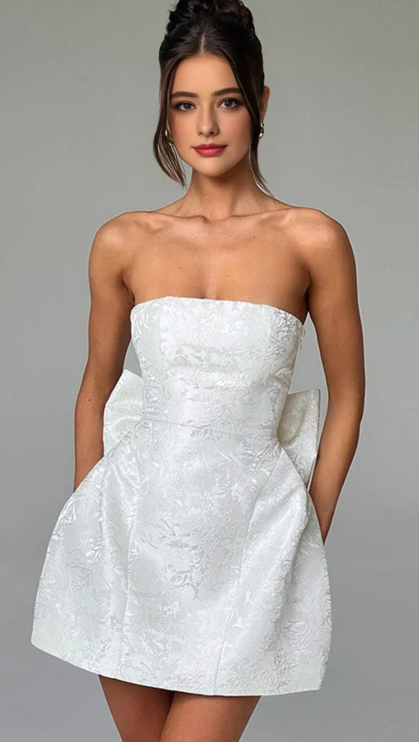 AIIZIE WHITE STRAPLESS BOW - BACK BROCADE MINI HOCO DRESS - product image