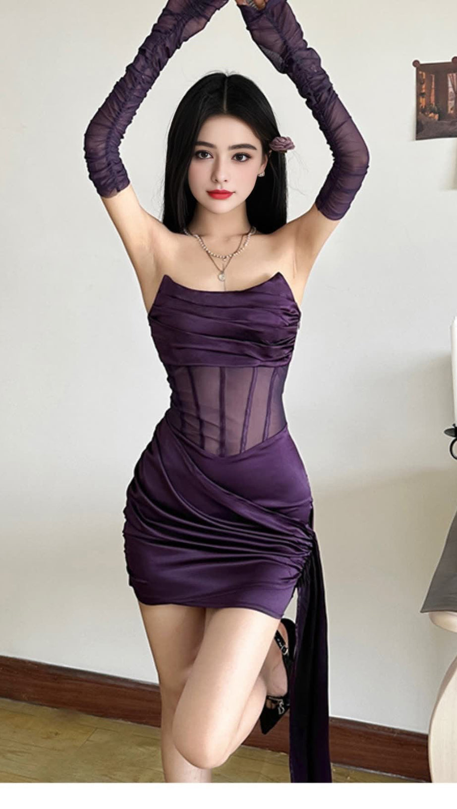 Lila Samtnetz - Mini-Hoco-Kleid mit Korsett-Einsätzen 