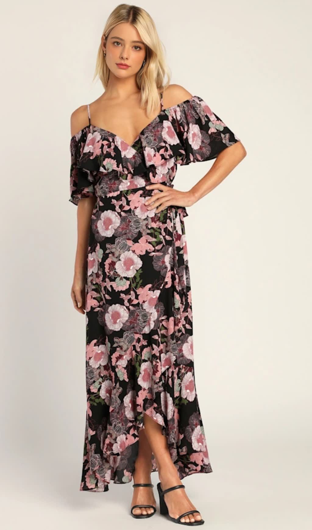 Schulterfreies Maxi-Wickelkleid mit Bloomed-Blumenmuster in Schwarz