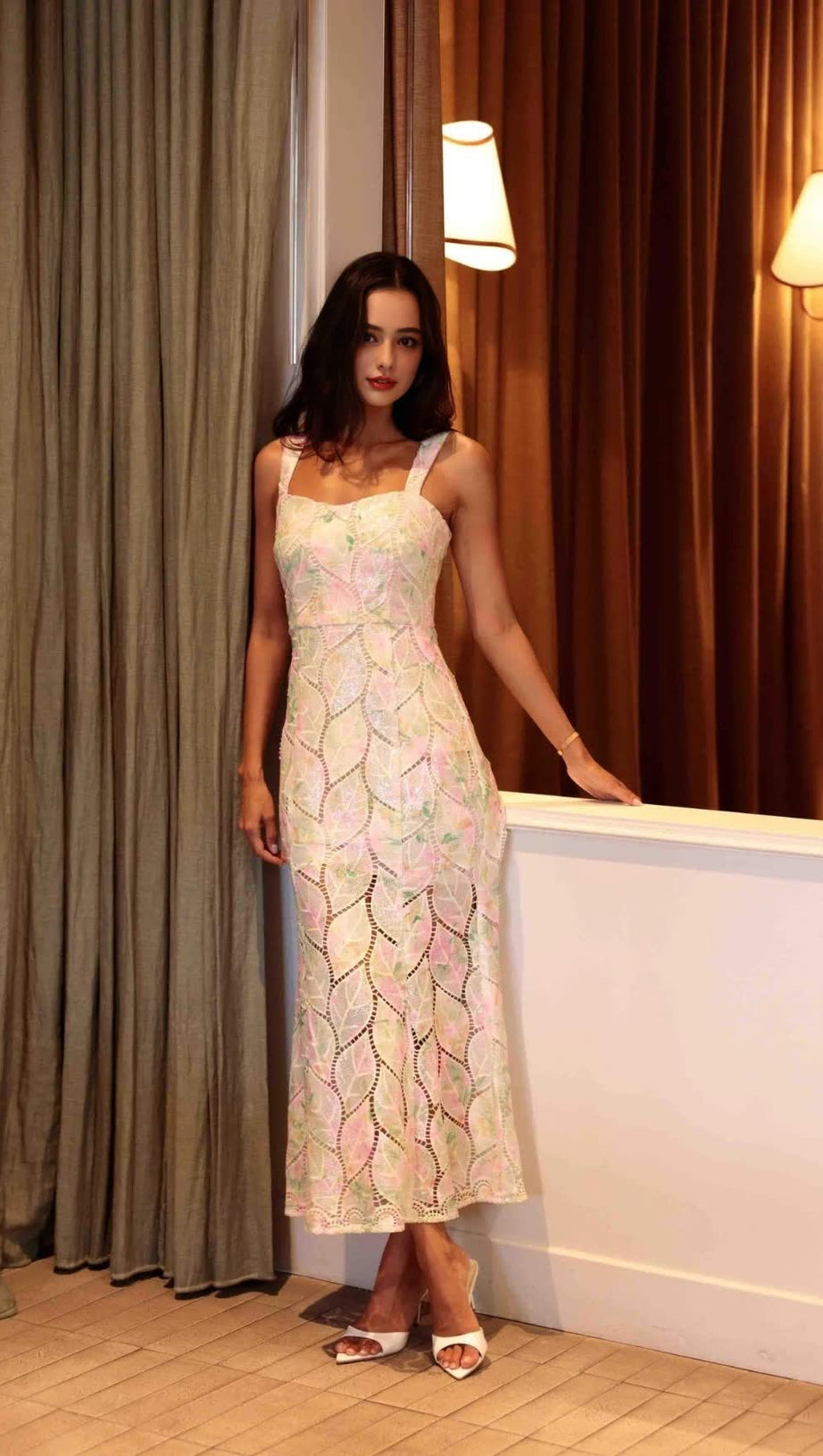 KAREN FLORAL MAXI DRESS IN MULTICOLOR