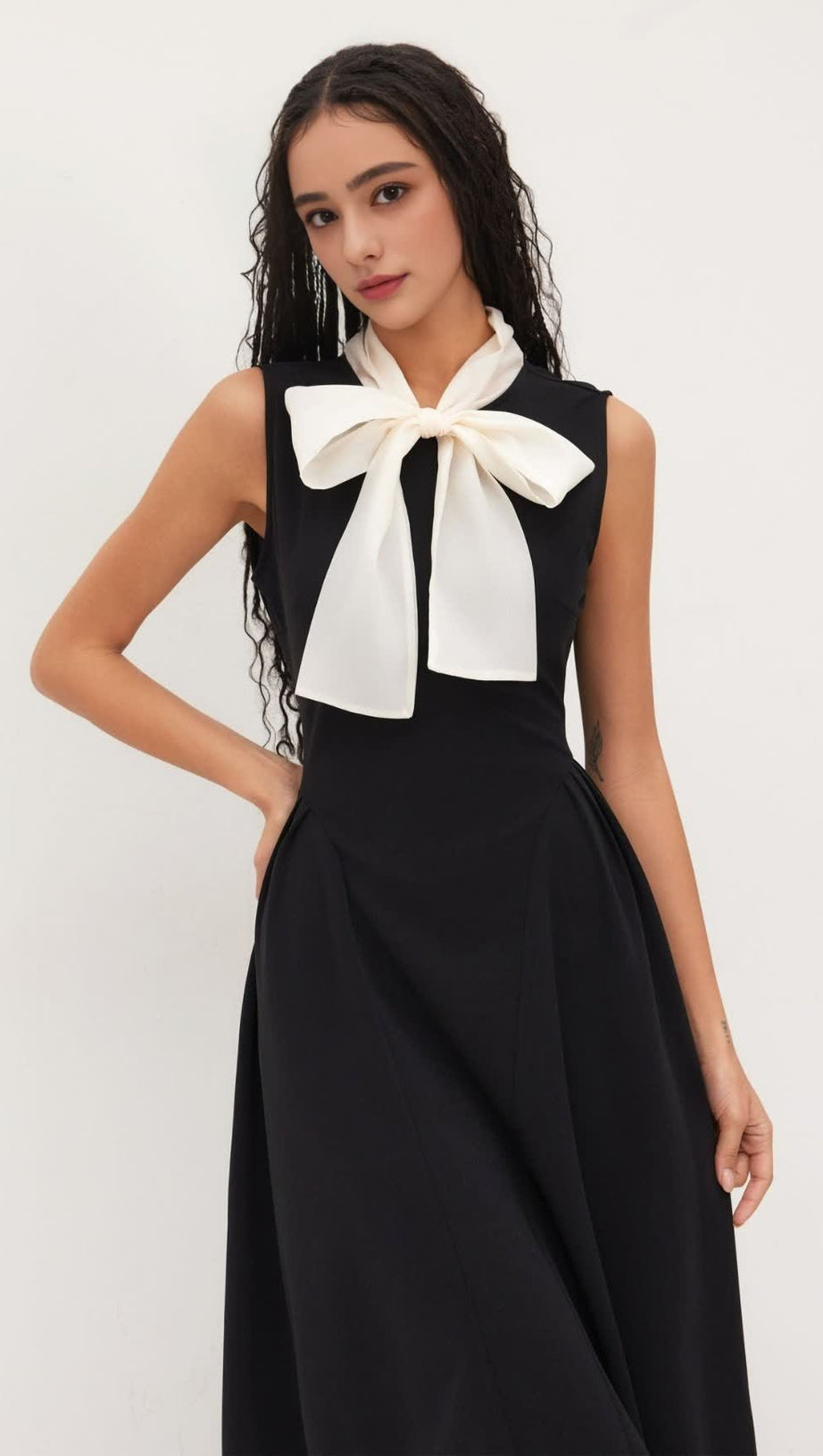 TWO TONE BOW TIE RUFFLE MIDI DRESS
