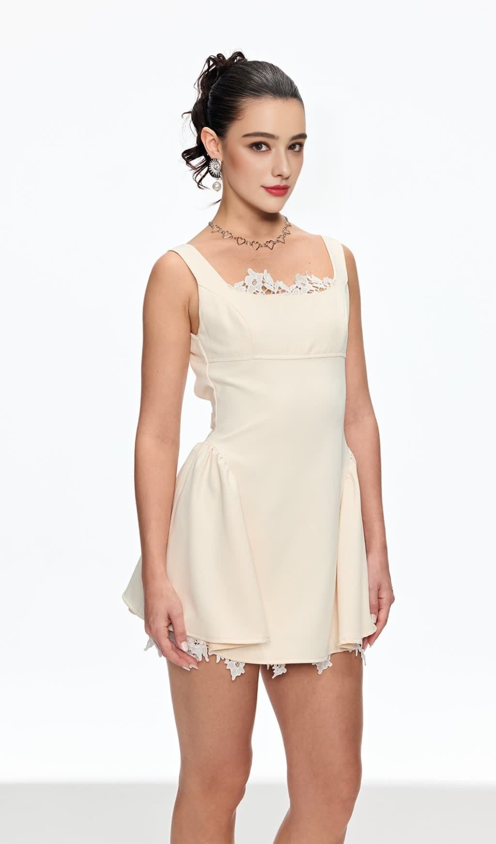 LORRAINE SLEEVELESS MINI DRESS IN APRICOT
