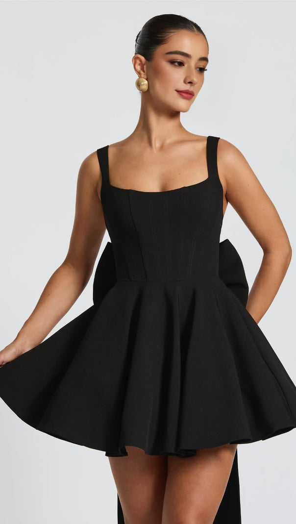 Kristin Minikleid mit Schleife hinten in Schwarz
