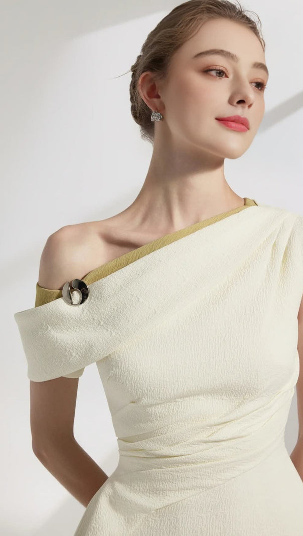 AIIZIE LUCY ONE-SHOULDER A-LINE MIDI DRESS IN WHITE - product image