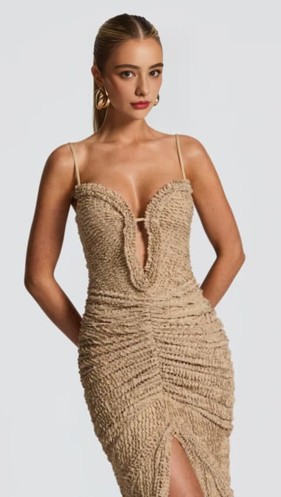 SLIT PLEATED BODYCON MAXI DRESS IN IVORY