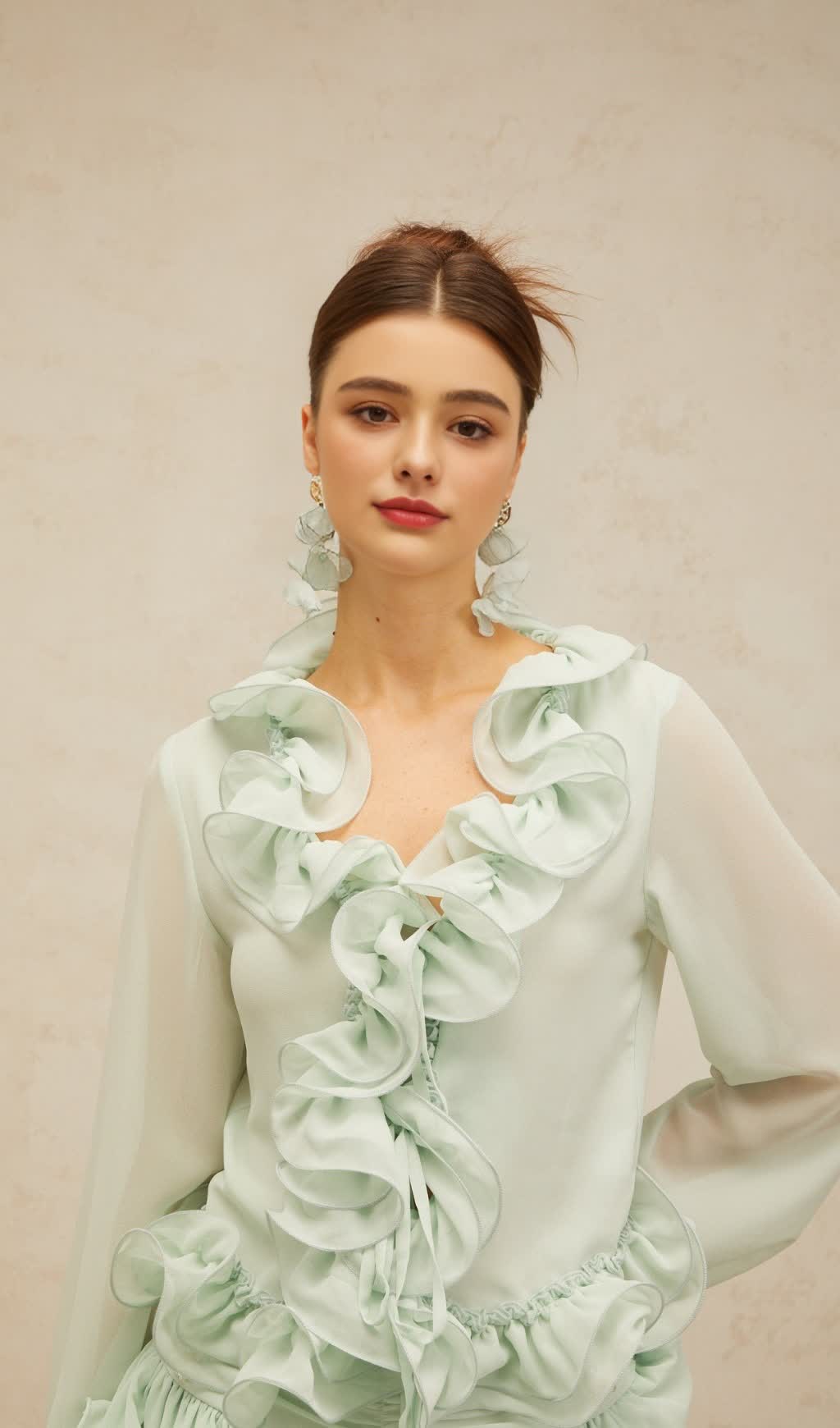flounced chiffon blouse & skirt matching set in mint