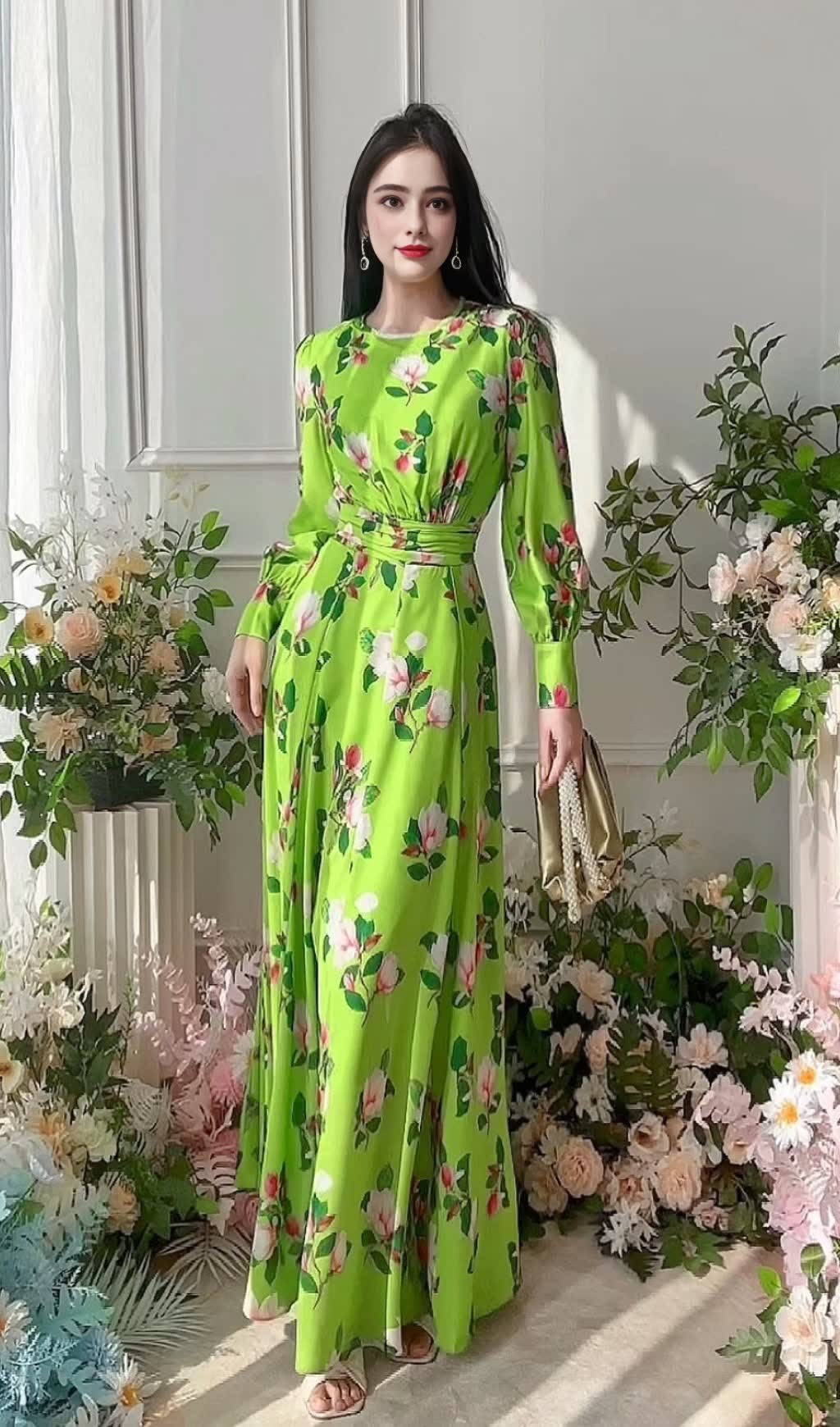 GREEN FLORAL LONG SLEEVE MAXI DRESS