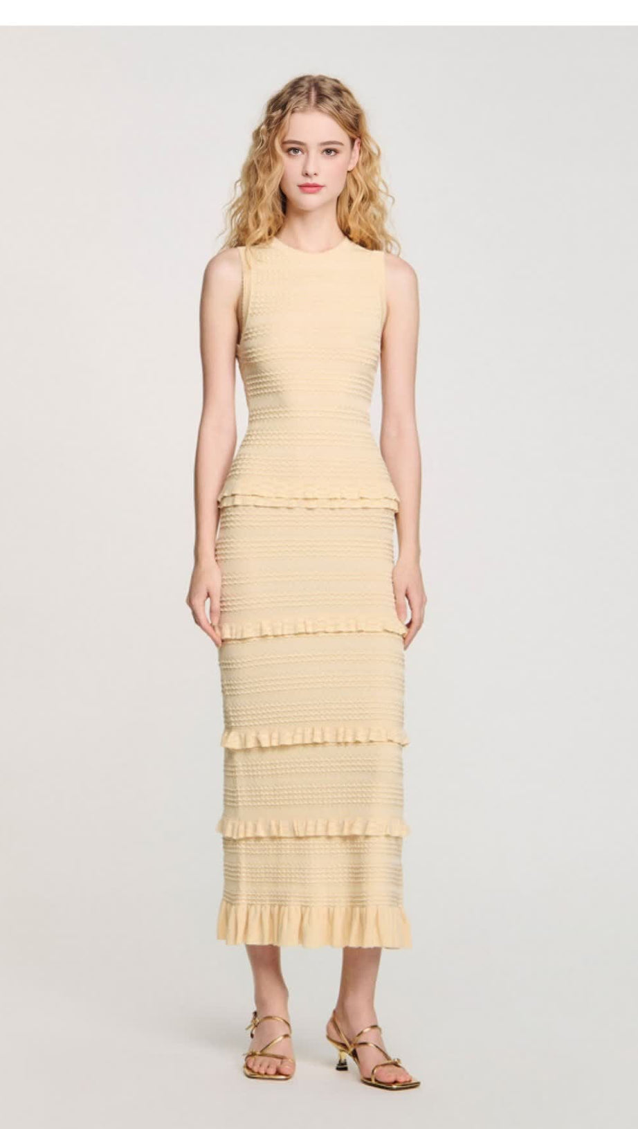 TRISTA ROUND NECK SLEEVELESS FOLDS MAXI DRESS