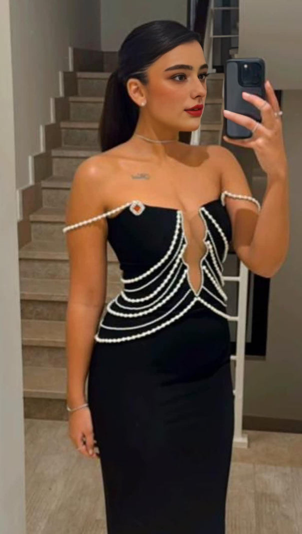 AIIZIE PEARL - CHAIN EMBELLISHED CUTOUT MERMAID GOWN IN BLACK - product image