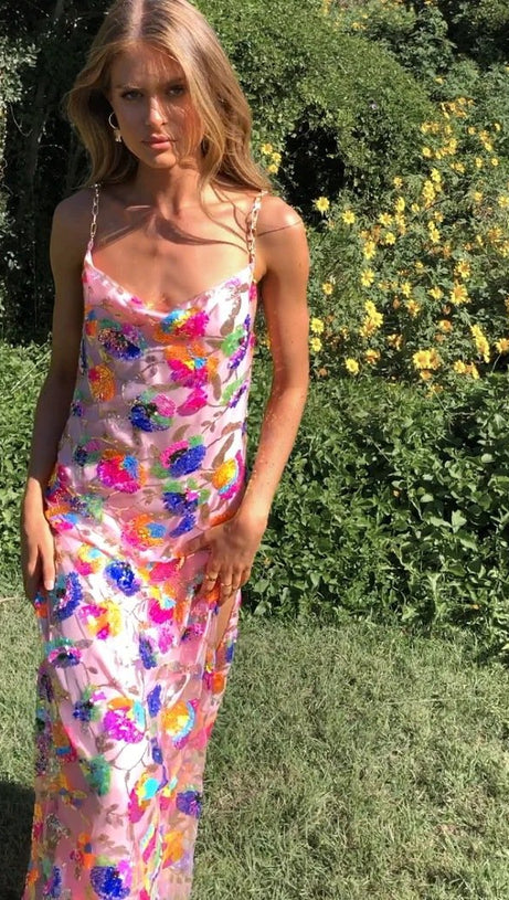 Fanny Embroidered Sequins Backless Maxi Dress