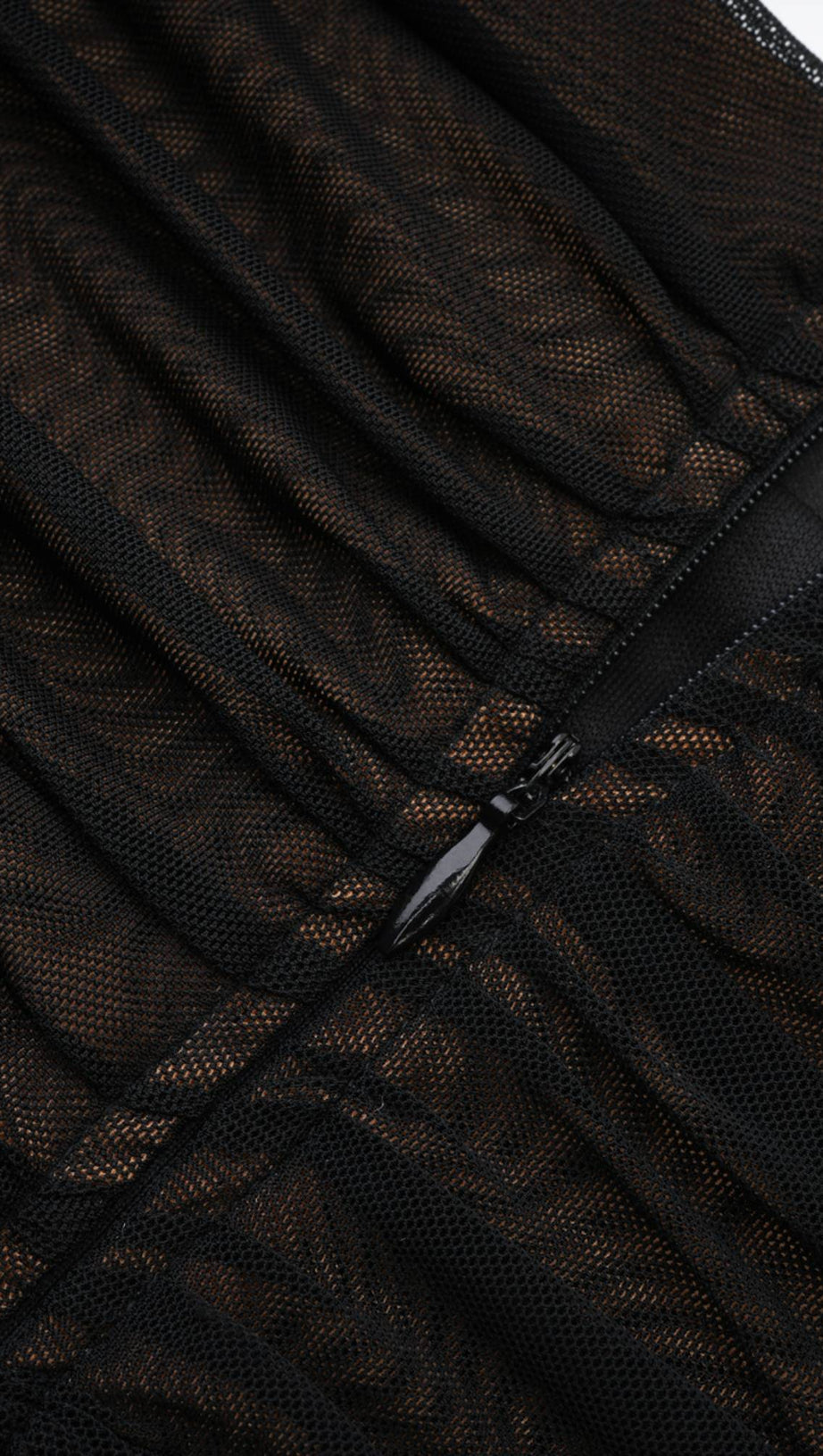 Gwenonwy – Schwarzes, gerüschtes Netzoberteil und Rock-Set 