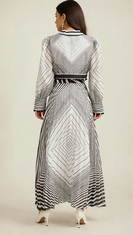 Gwylan Chic Geometric Striped Two-Piece Maxi Set