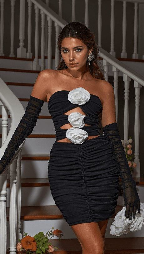 ROMEO FLOWER CUTOUT MINI BANDAGE DRESS