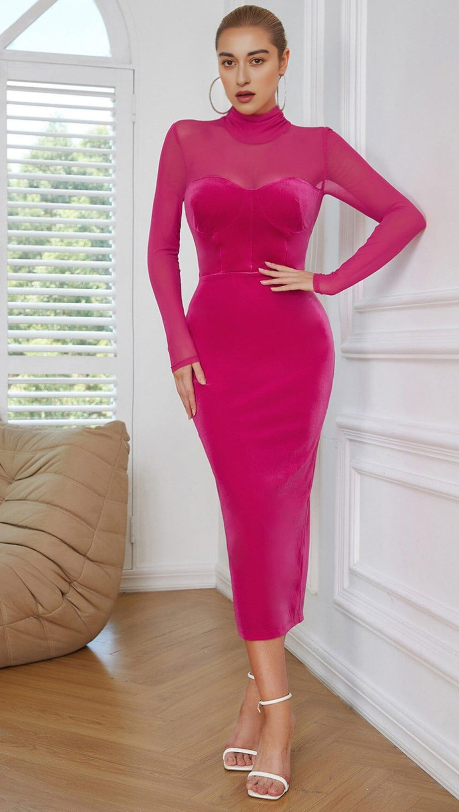 LONG SLEEVED SHEATH DRESS IN ROSE RED