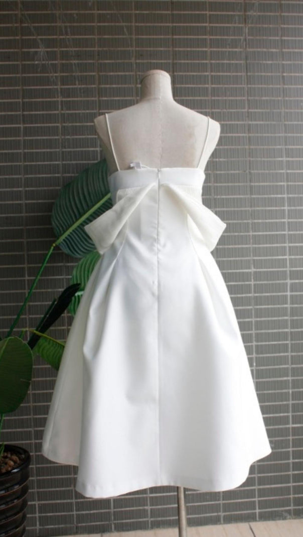 AIIZIE V NECK SLINKY MIDI DRESS - product image