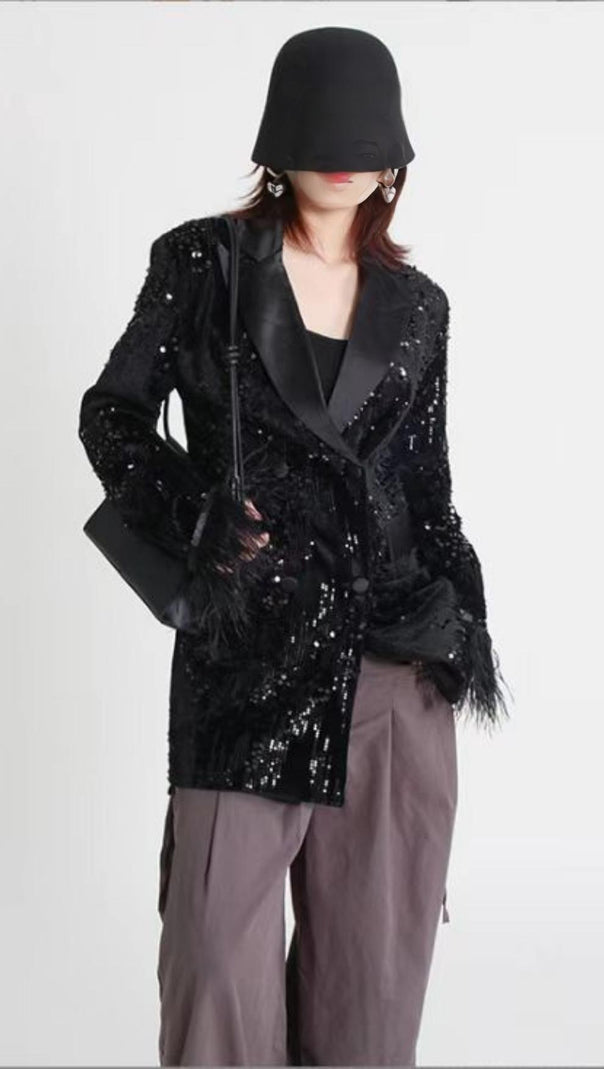 AIIZIE V NECK SEQUIN FEATHER BLAZER IN BLACK - product image