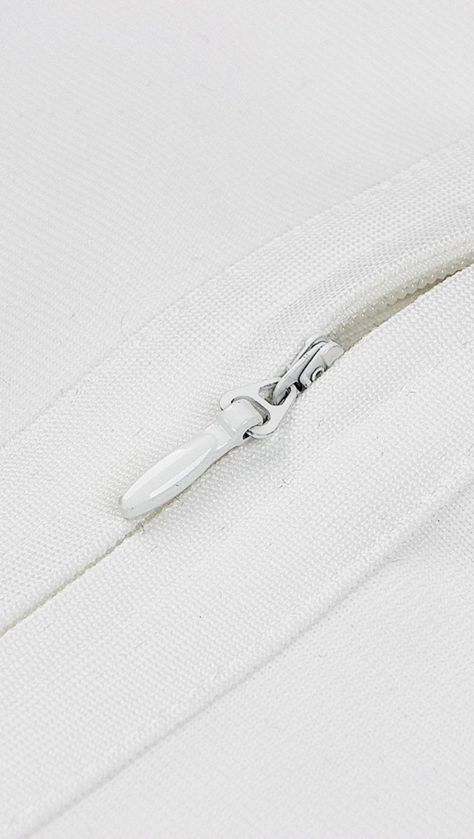 CUTOUT LONG SLEEVE MINI DRESS IN WHITE