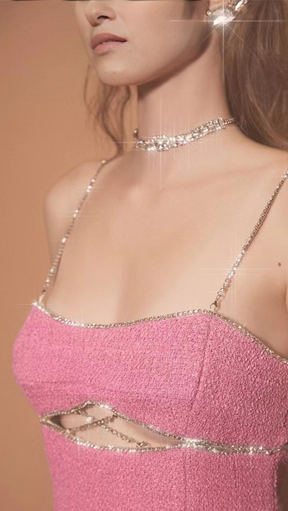 MINI ABITO CON PIUME DI CRISTALLO TAGLIATE IN ROSA SCURO