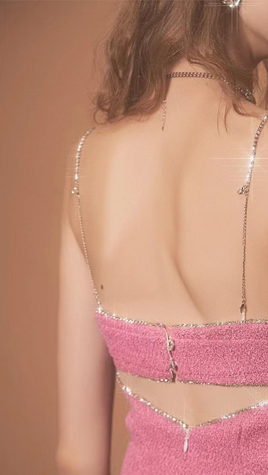 MINI ABITO CON PIUME DI CRISTALLO TAGLIATE IN ROSA SCURO