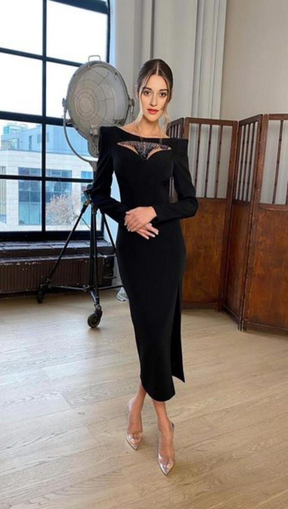 CUT OUT LONG SLEEVES MIDI DRESS IN BLACK – AIIZIE