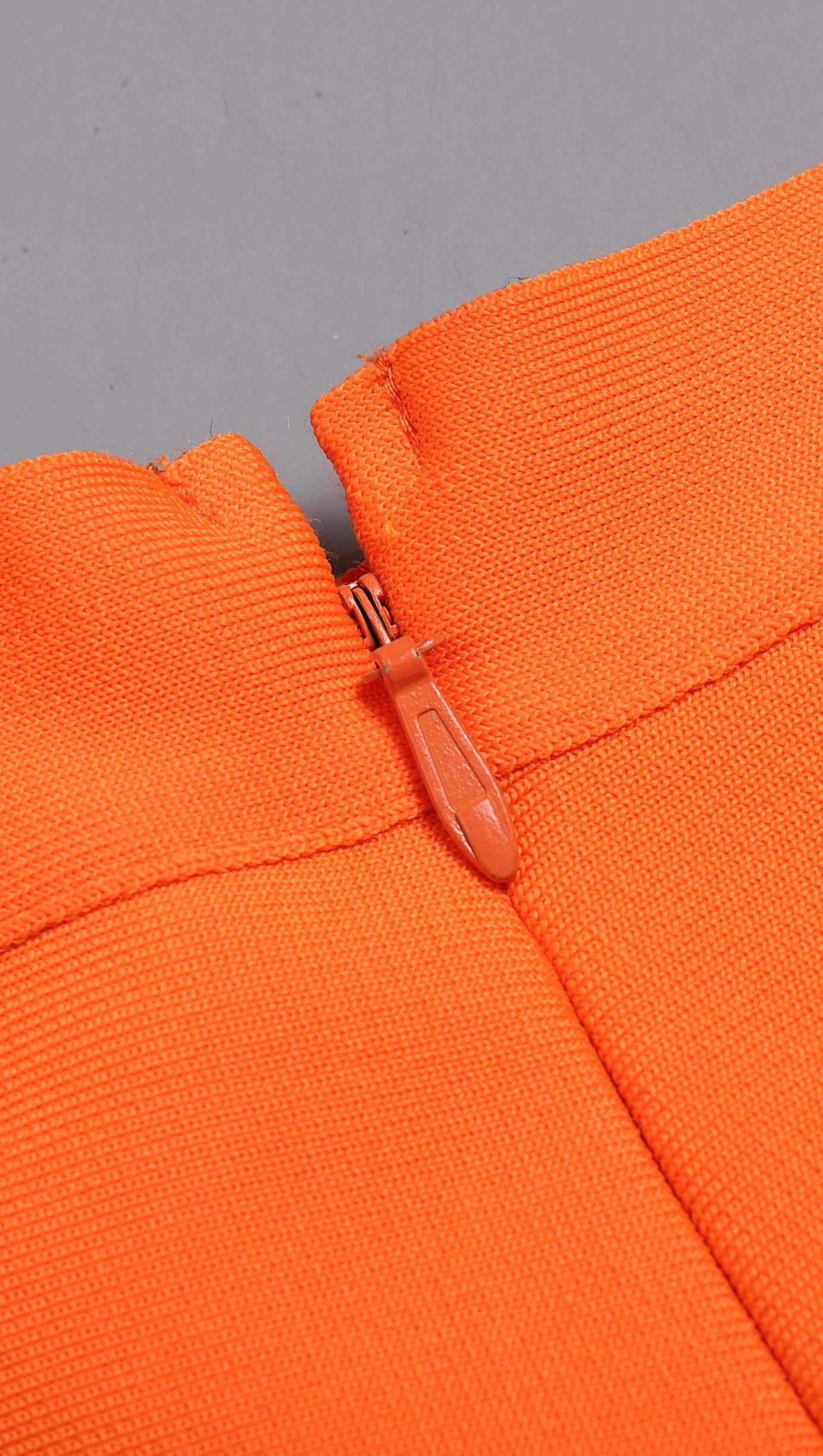 BANDAGE CUT OUT TWO PIECE SET IN ORANGE