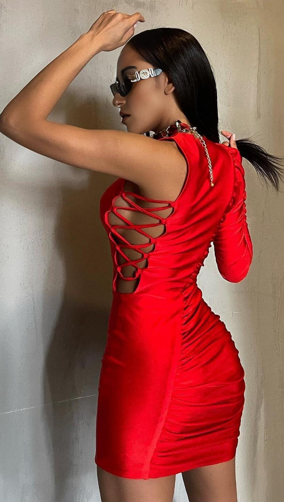 ONE SHOULDER RUCHED MINI DRESS IN RED