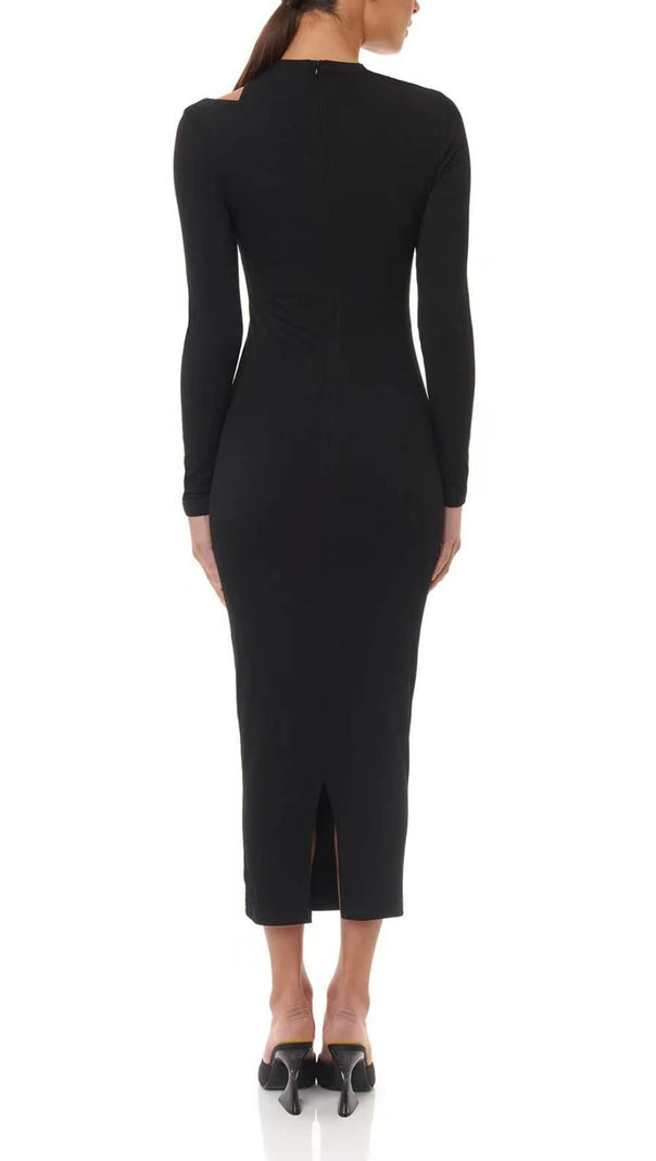 AIIZIE LONG SLEEVES CUT OUT MIDI DRESS IN BLACK - product image