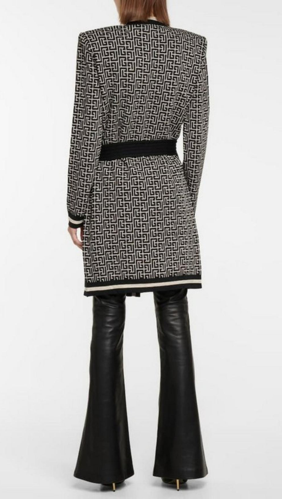 LONG SLEEVES PATTERN COAT