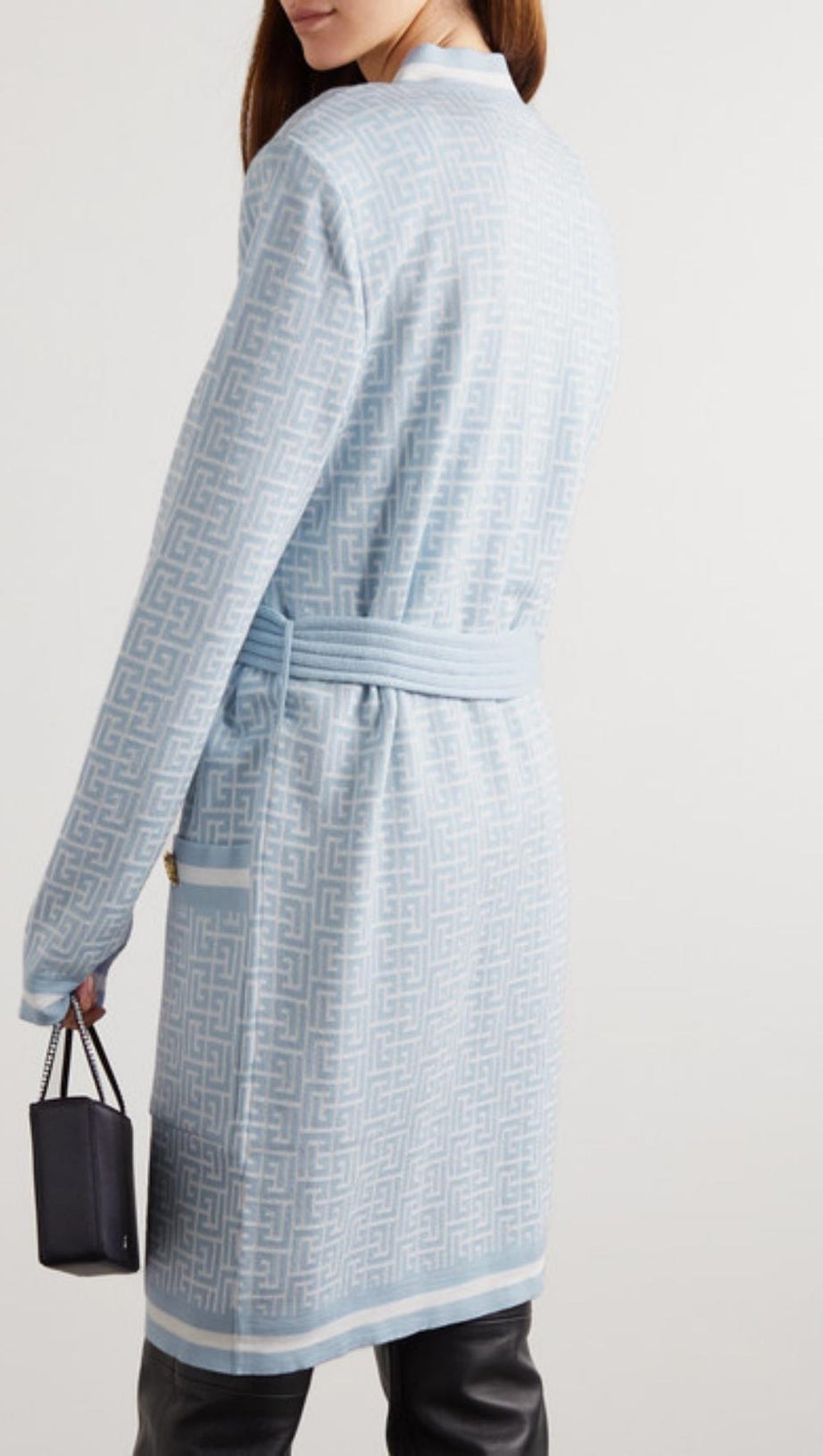 LONG SLEEVES PATTERN COAT