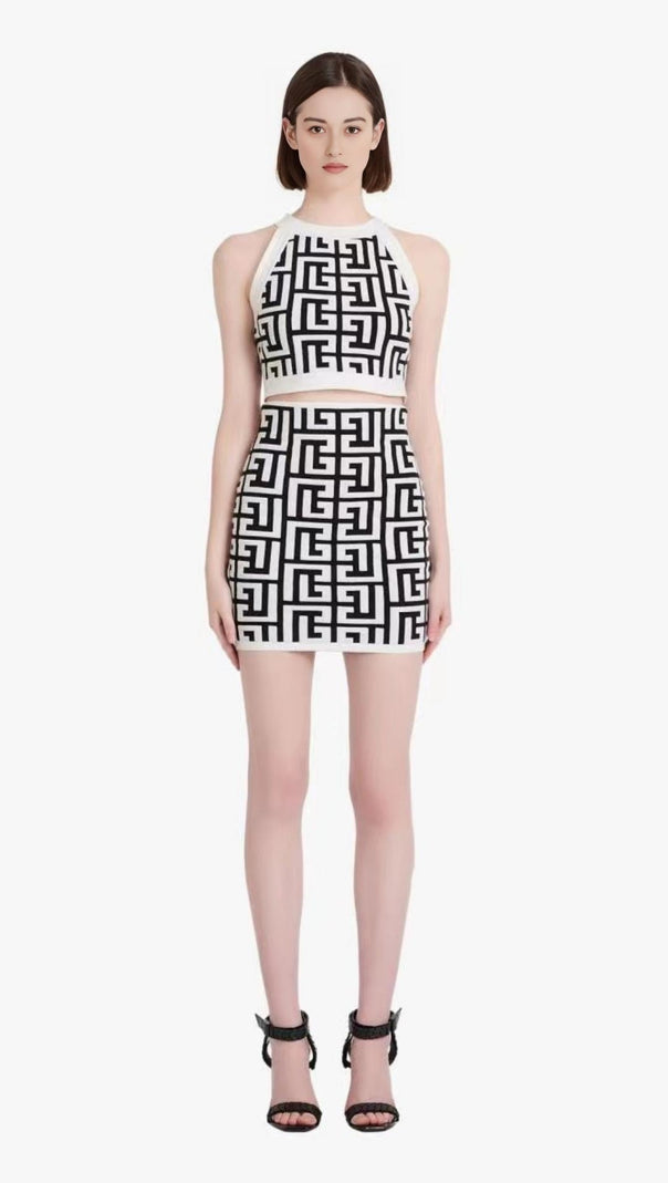 AIIZIE PATTERN TWO PIECE SET - product image