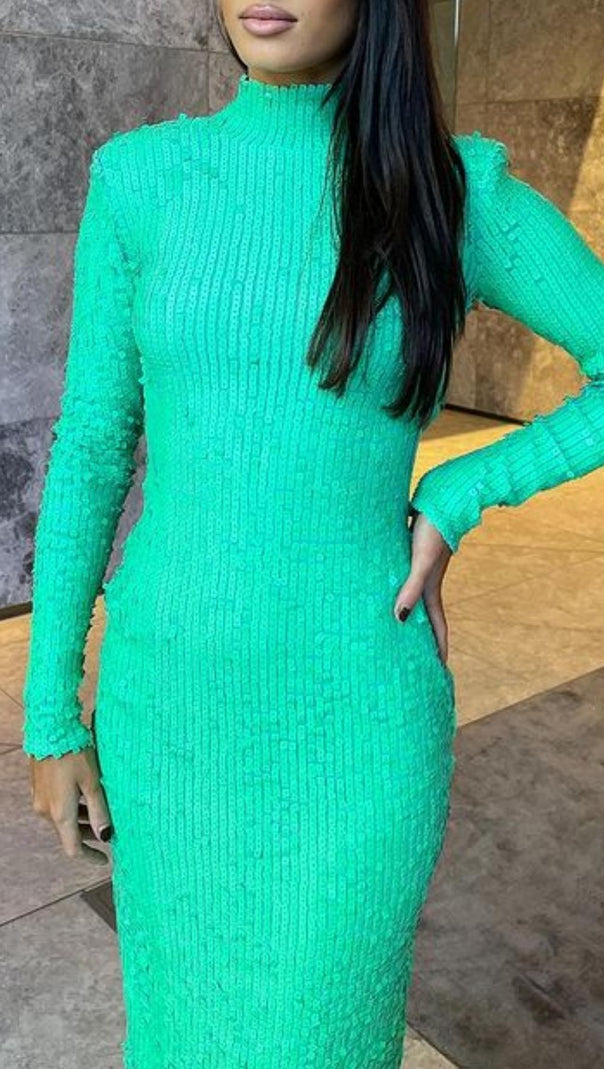 AIIZIE LONG SLEEVES BODYCON MIDI DRESS IN GREEN - product image