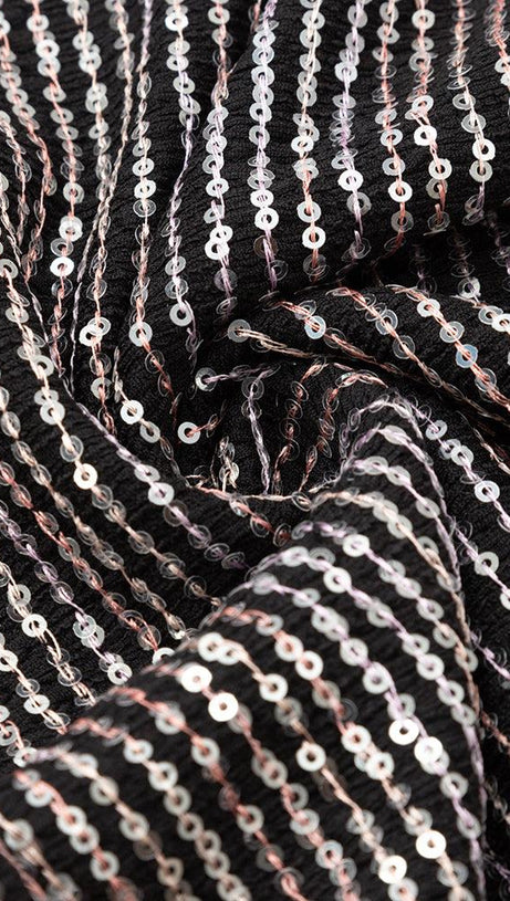 CUT OUT V NECK MAXI DRESS