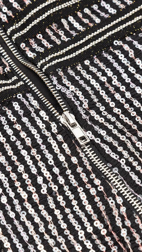 CUT OUT V NECK MAXI DRESS