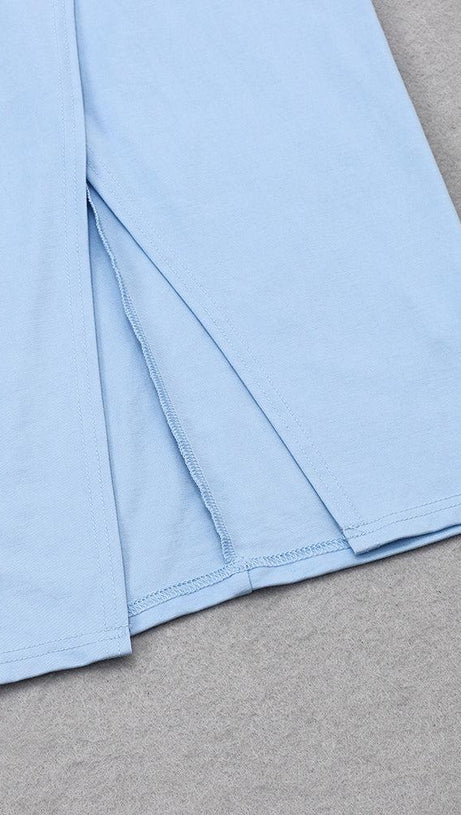 LONG SLEEVES V NECK MIDI DRESS IN BLUE